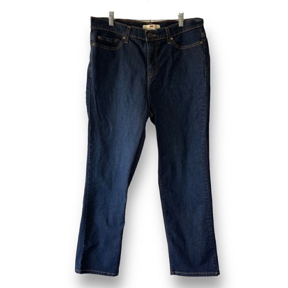 Levi's Perfectly Slimming Straight Leg, Size 14‎